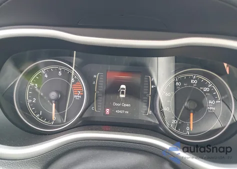 2017 Jeep Cherokee Sport Fwd z USA, uszkodzony, nr VIN 1C4PJLAB8HW641273